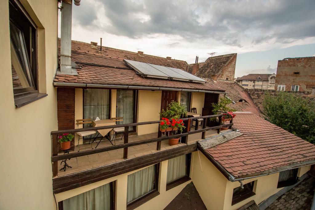 Casa Veche Hotel Sibiu Exterior photo