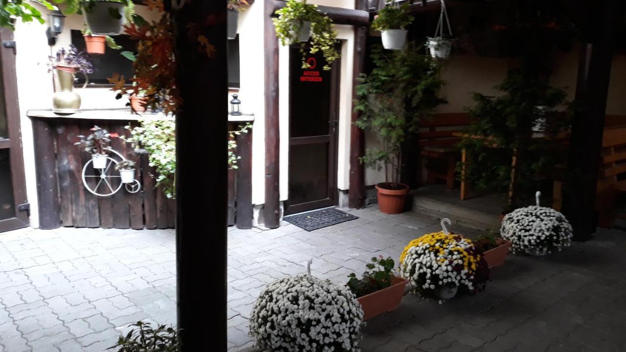 Casa Veche Hotel Sibiu Exterior photo